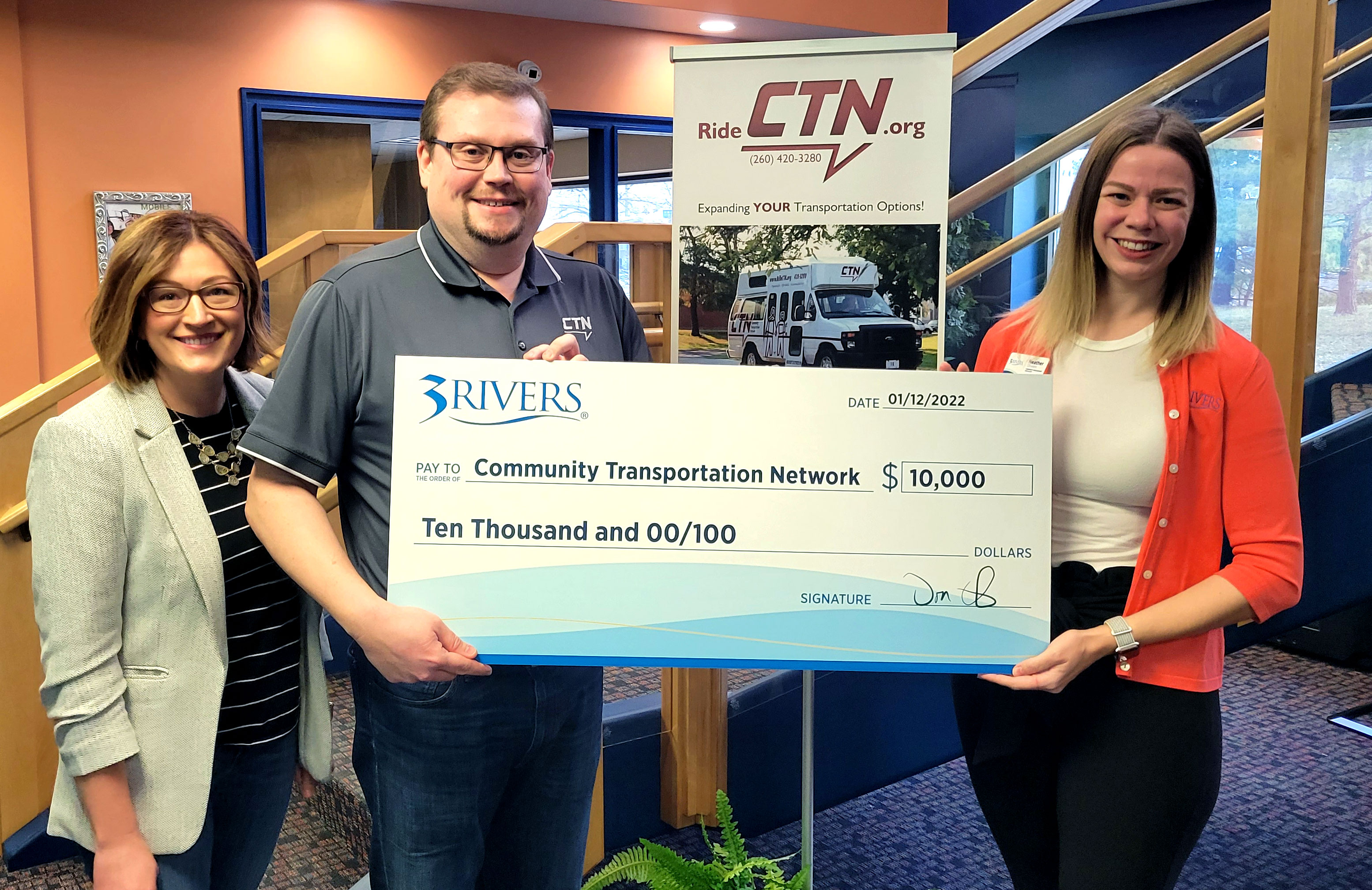 3Rivers gives 10k check to CTN 3Rivers gives 10k check to CTN