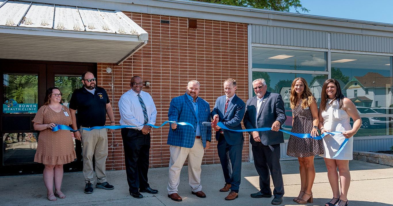 Bowen Health Clinic Ribbon Cutting