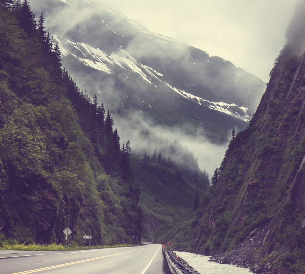 Tips for a Roadtrip | Image source: Shutterstock.com / Photographer: Galyna Andrushko