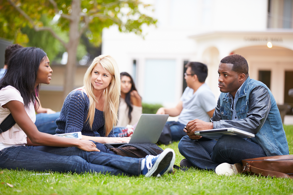 Personal Finance Resources for Students | Image source: Shutterstock.com / Photographer: Monkey Business Images