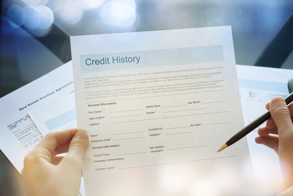 Understanding Your Credit Report | Image source: Shutterstock.com / Photographer: NPFire 